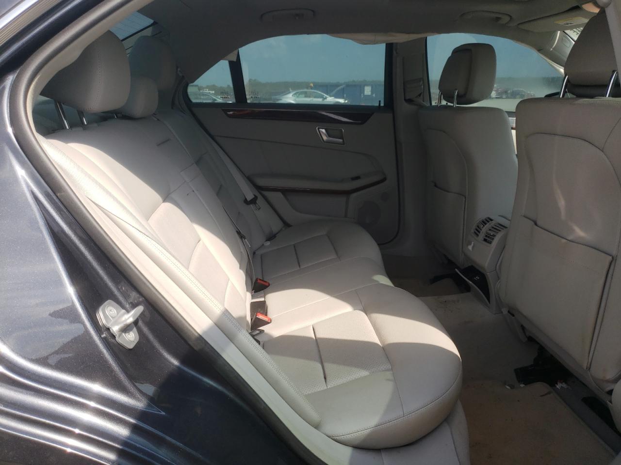 2012 Mercedes-Benz E 350 VIN: WDDHF5KB7CA549549 Lot: 61013784