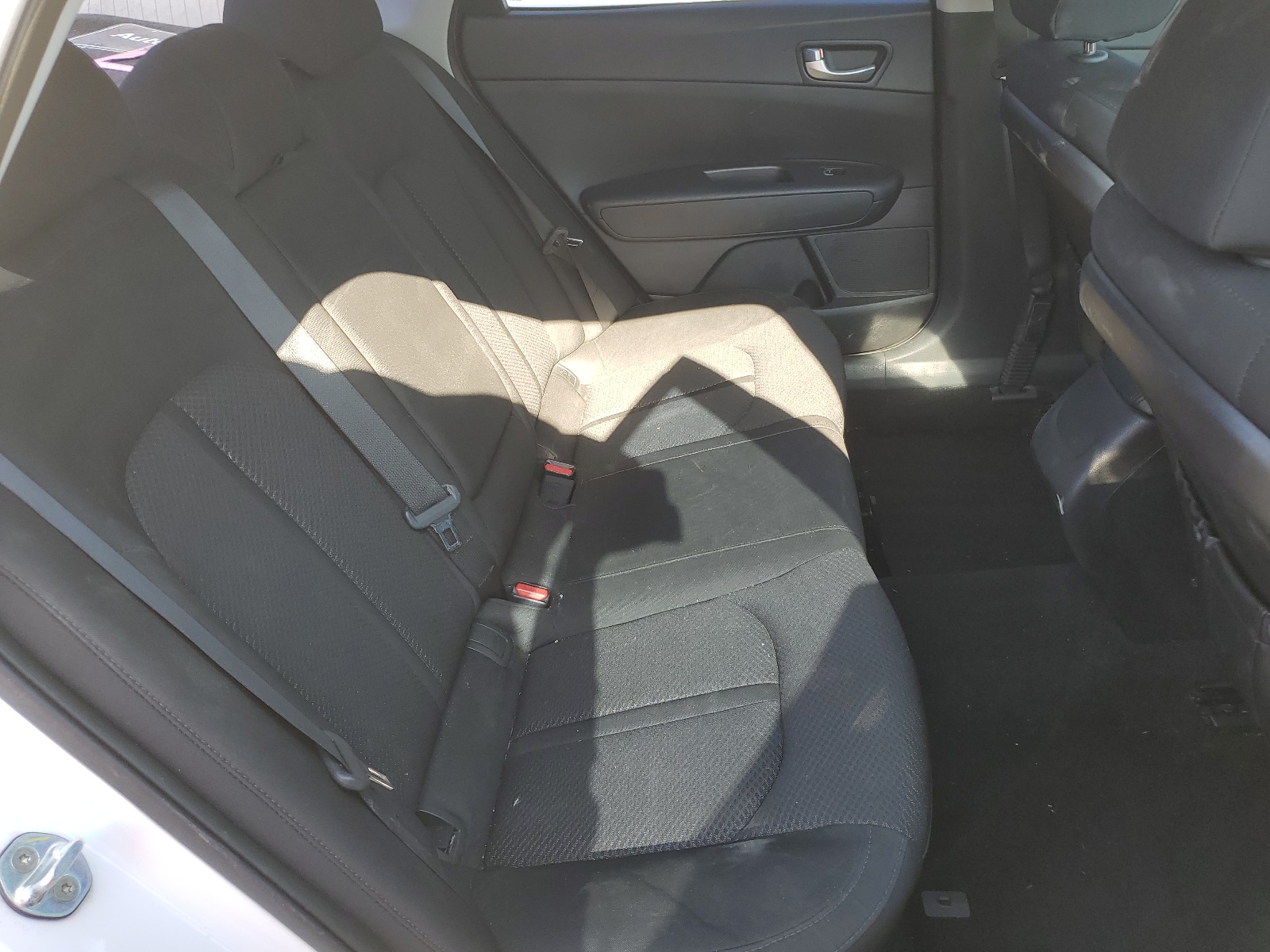 5XXGT4L36GG037937 2016 Kia Optima Lx