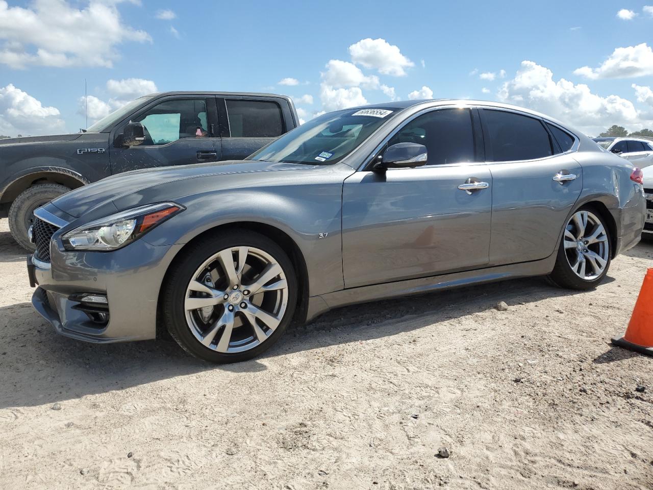 2019 Infiniti Q70 3.7 Luxe VIN: JN1BY1AP7KM500125 Lot: 60636554