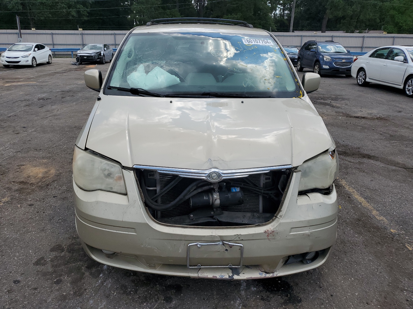 2A4RR5D19AR235558 2010 Chrysler Town & Country Touring