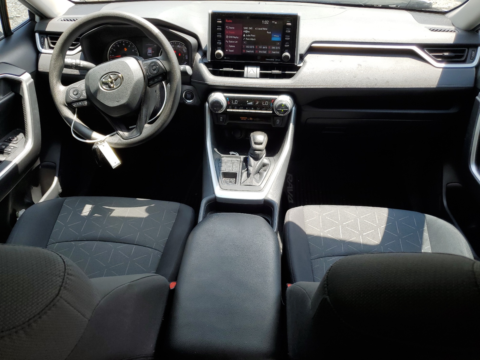 2T3P1RFV2MC148284 2021 Toyota Rav4 Xle