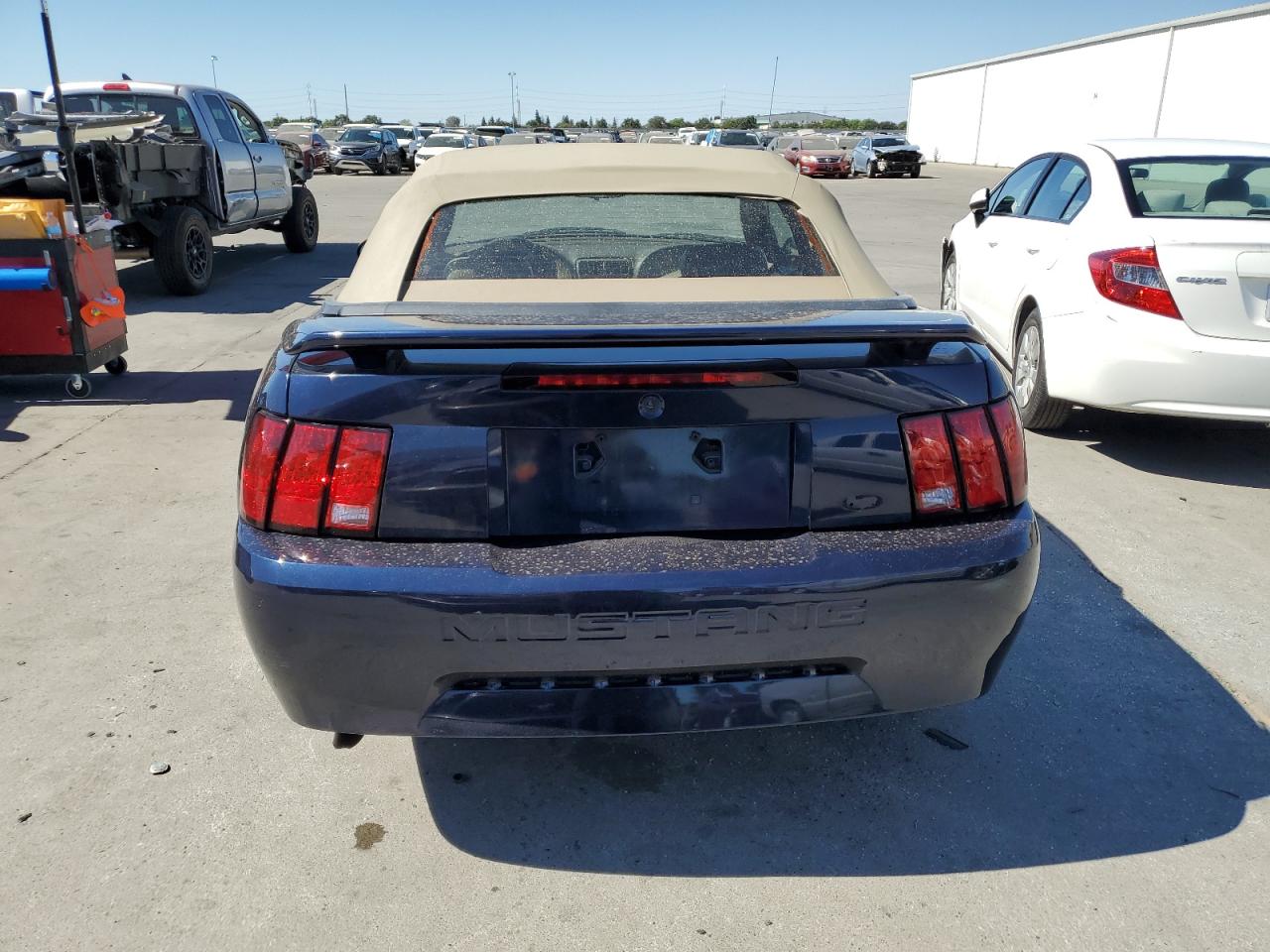 2001 Ford Mustang VIN: 1FAFP44421F254372 Lot: 61339124
