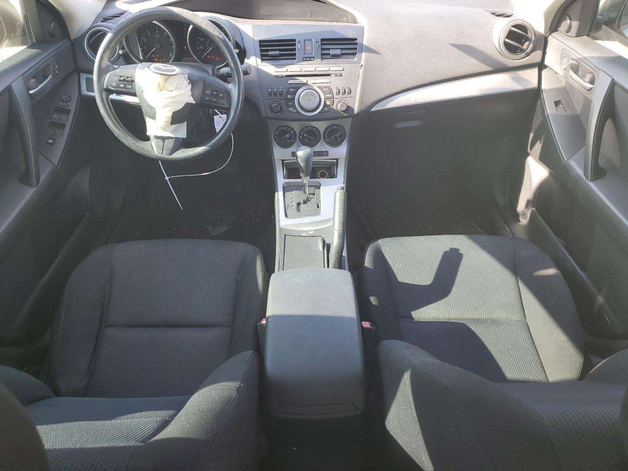 2011 Mazda 3 I VIN: JM1BL1VF0B1486387 Lot: 58061124