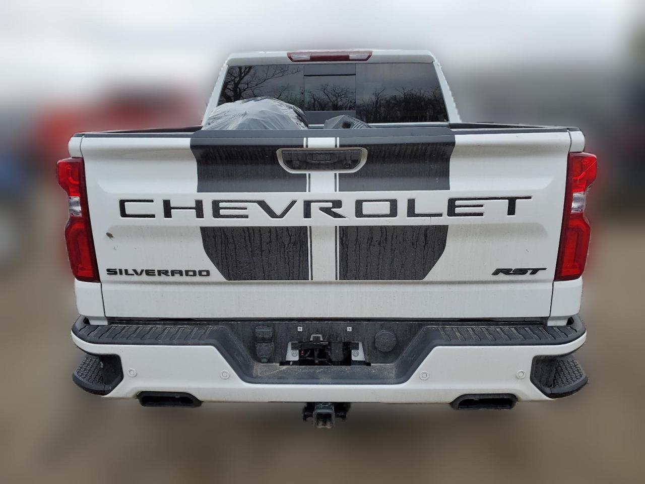 2023 Chevrolet Silverado - Image 6