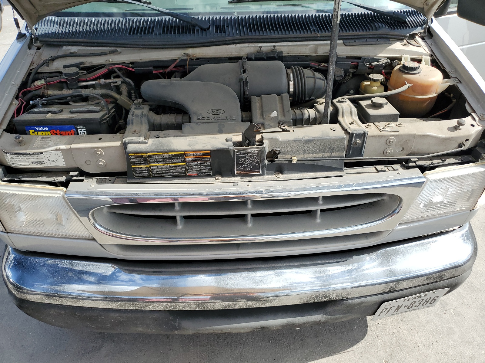 1FDRE142XXHB63224 1999 Ford Econoline E150 Van