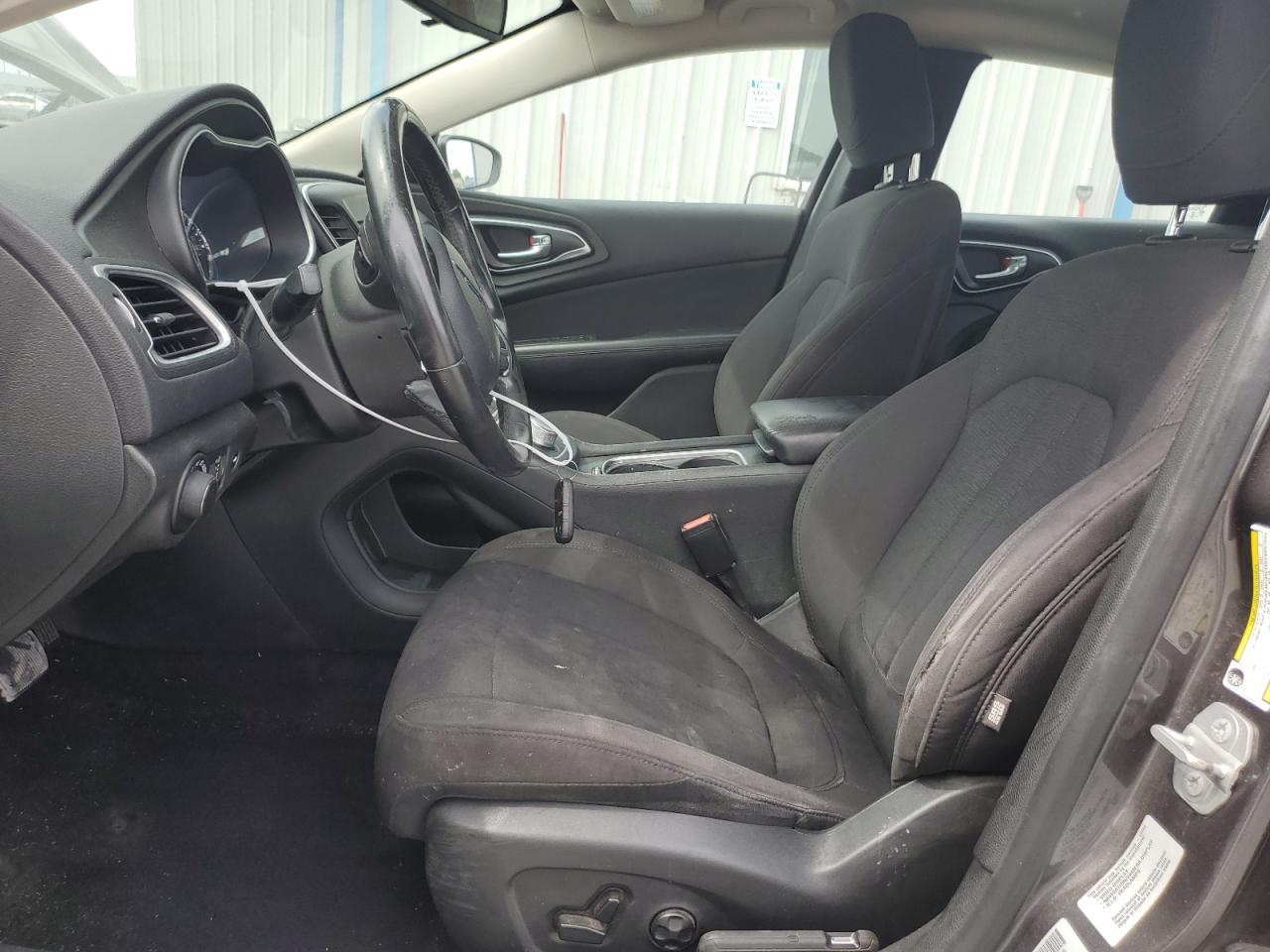 2015 Chrysler 200 Limited VIN: 1C3CCCAB9FN651455 Lot: 58479304