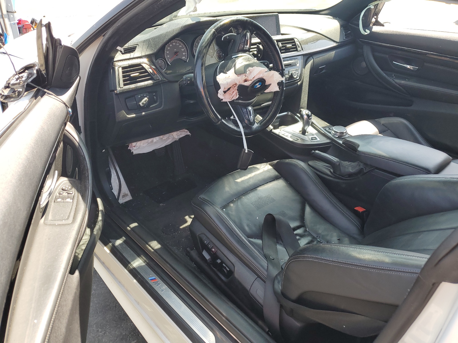 WBS3R9C55FK331273 2015 BMW M4