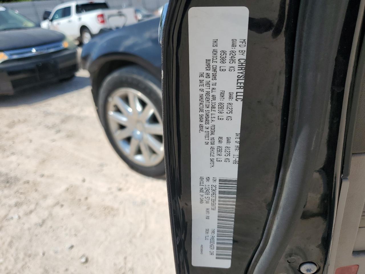 2009 Chrysler 300 - Image 12
