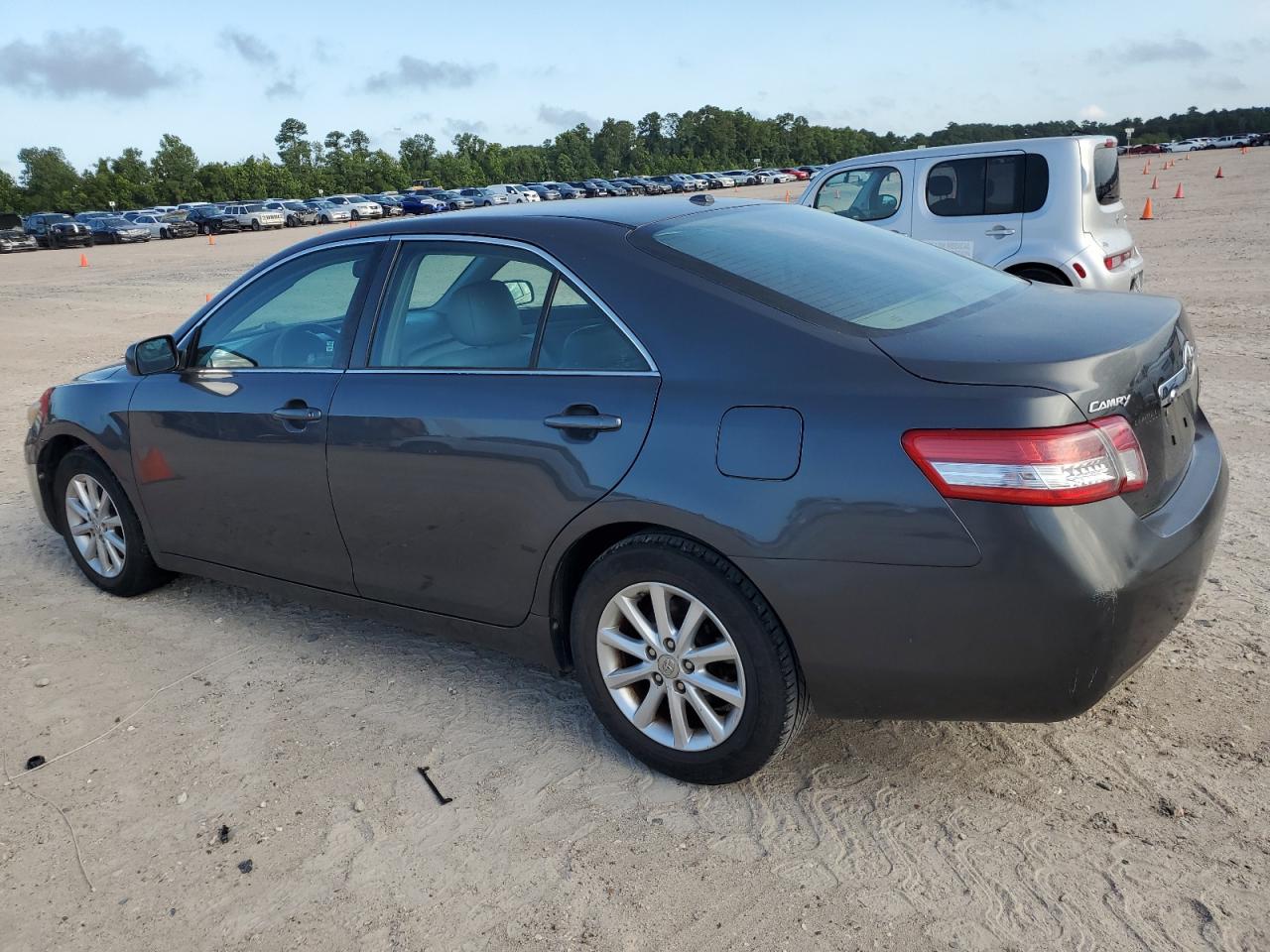 2011 Toyota Camry - Image 2