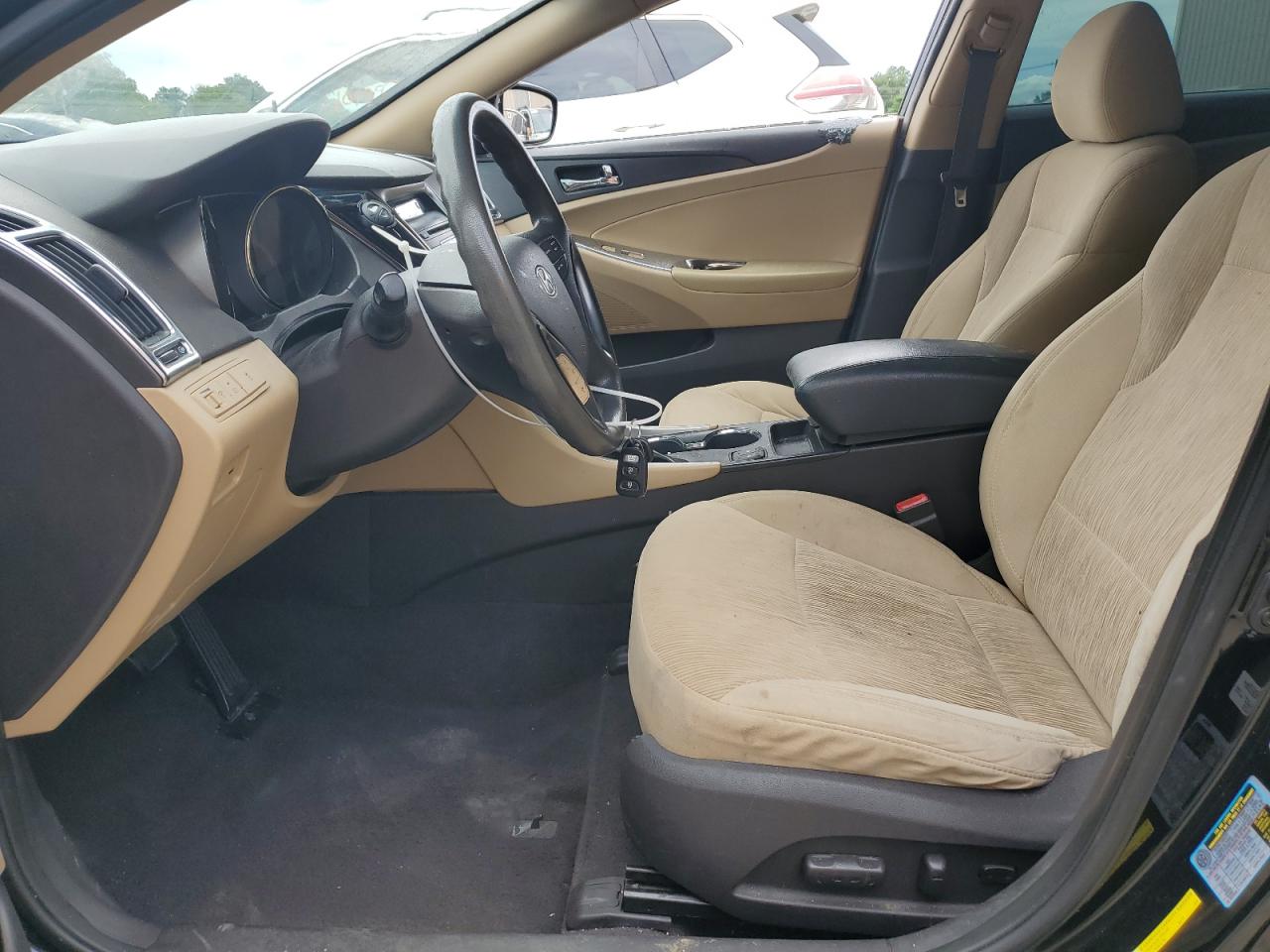 2013 Hyundai Sonata - Image 7