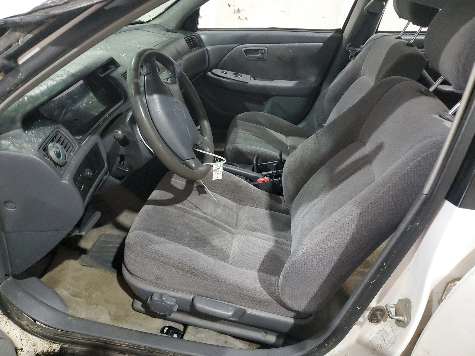 JT2BG22K9Y0385996 2000 Toyota Camry Ce