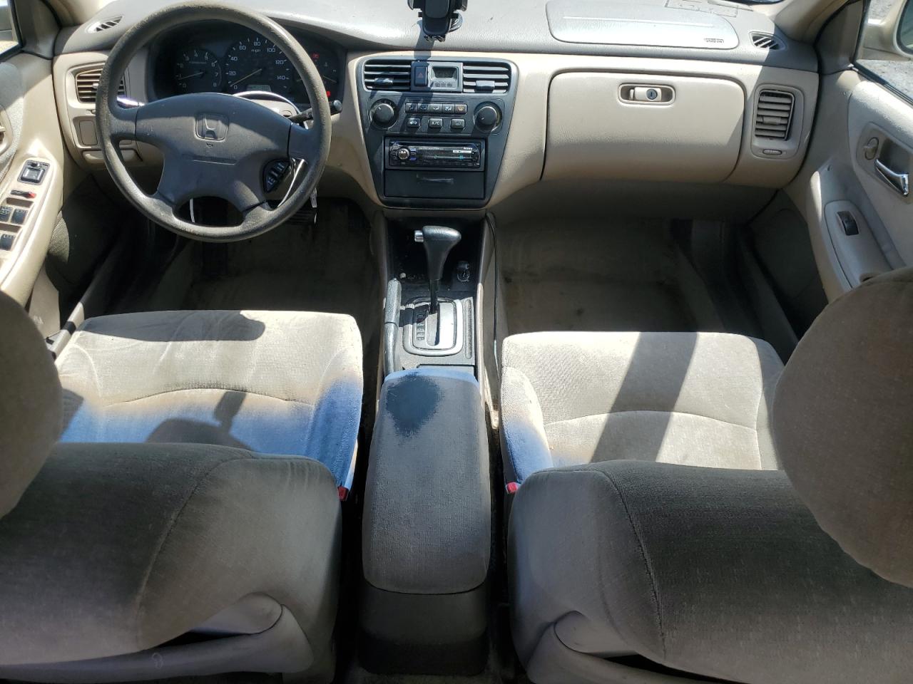 2001 Honda Accord Lx VIN: 1HGCG16421A064384 Lot: 60507094