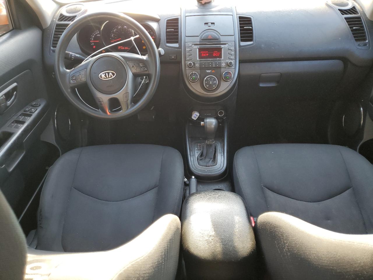 2011 Kia Soul + VIN: KNDJT2A22B7275919 Lot: 57264864