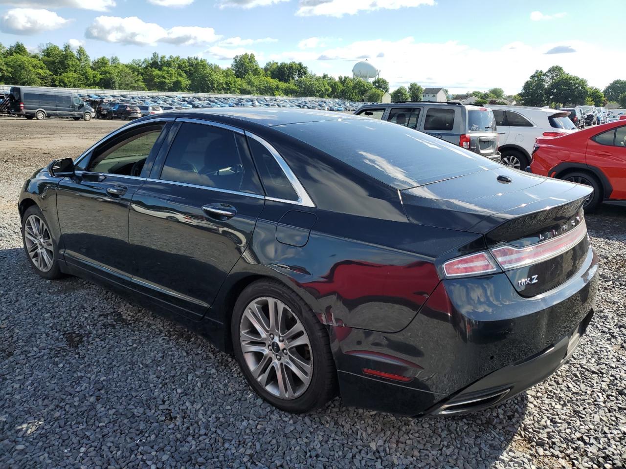 2014 Lincoln MKZ - Image 2