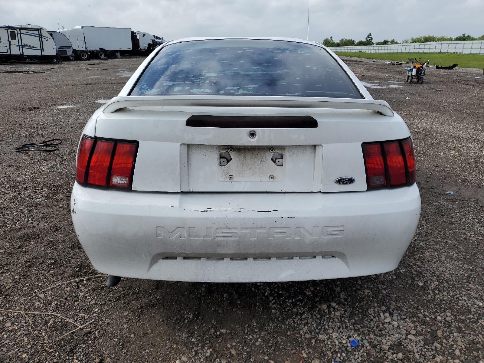 1FAFP4045YF185855 2000 Ford Mustang