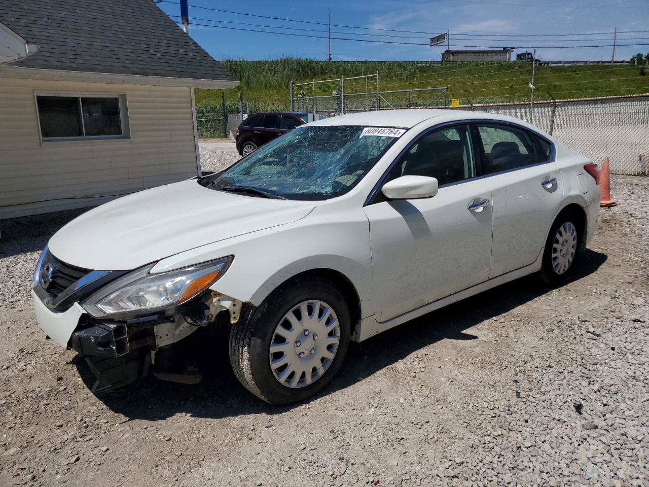 2017 Nissan Altima 2.5 VIN: 1N4AL3AP8HC250000 Lot: 60845764