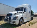 Sikeston, MO에서 판매 중인 2023 Freightliner Cascadia 126  - Rollover