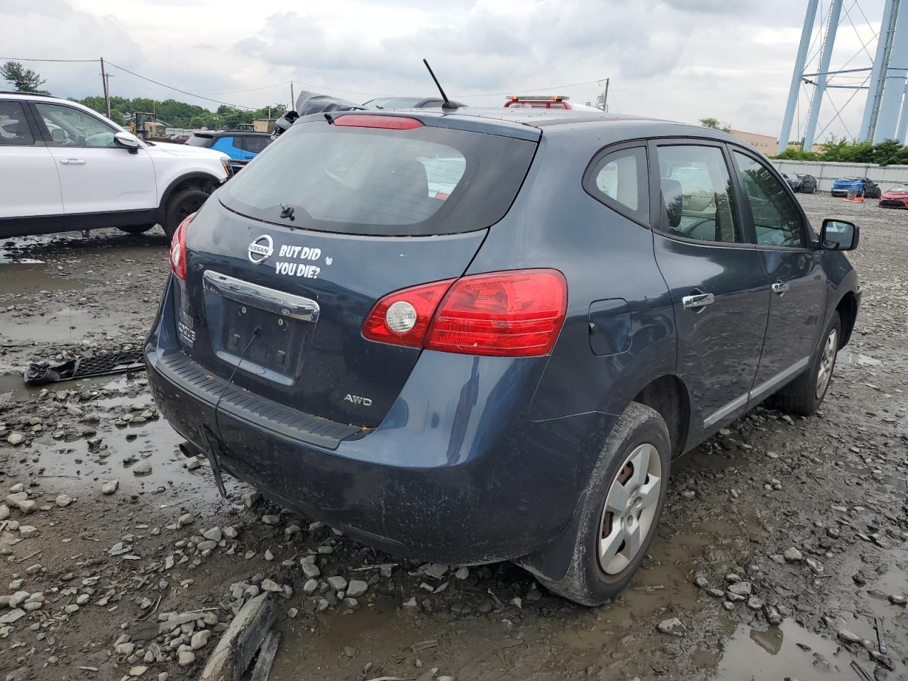 2014 Nissan Rogue - Image 3