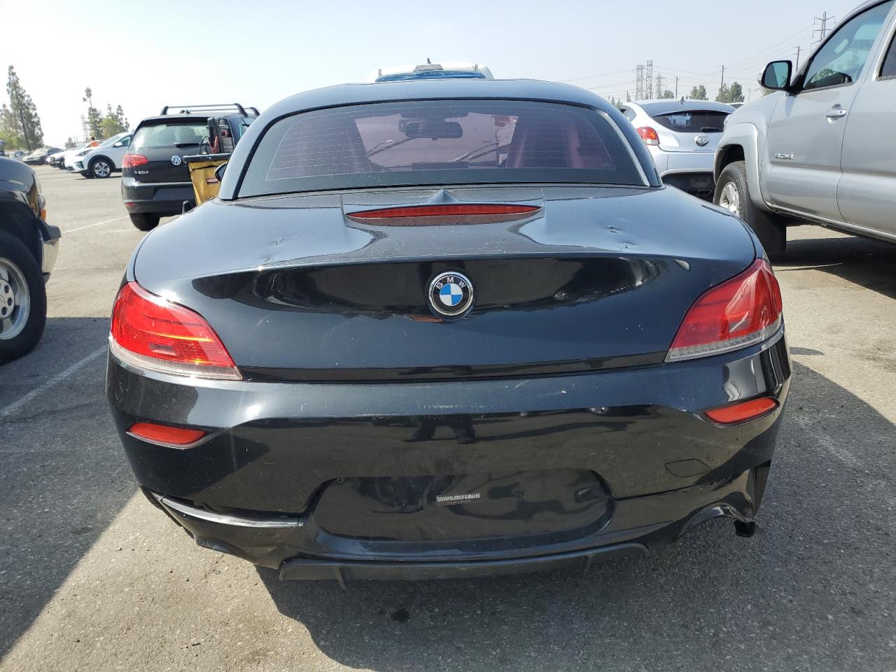 WBALM1C57BE393996 2011 BMW Z4 Sdrive35Is