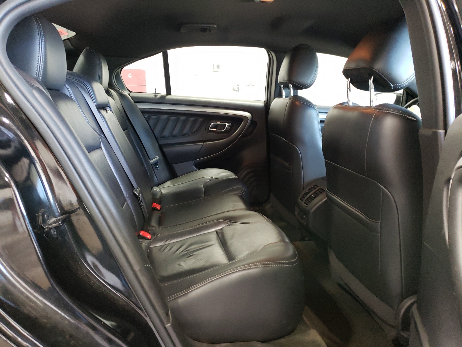 1FAHP2E85EG109003 2014 Ford Taurus Sel