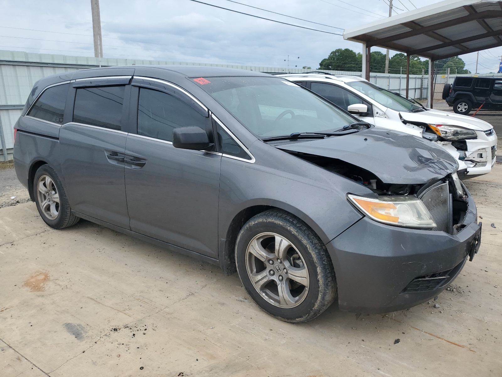 5FNRL5H2XBB075665 2011 Honda Odyssey Lx