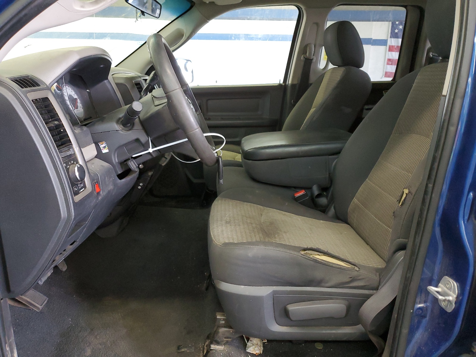 1D7RV1GT6BS676044 2011 Dodge Ram 1500