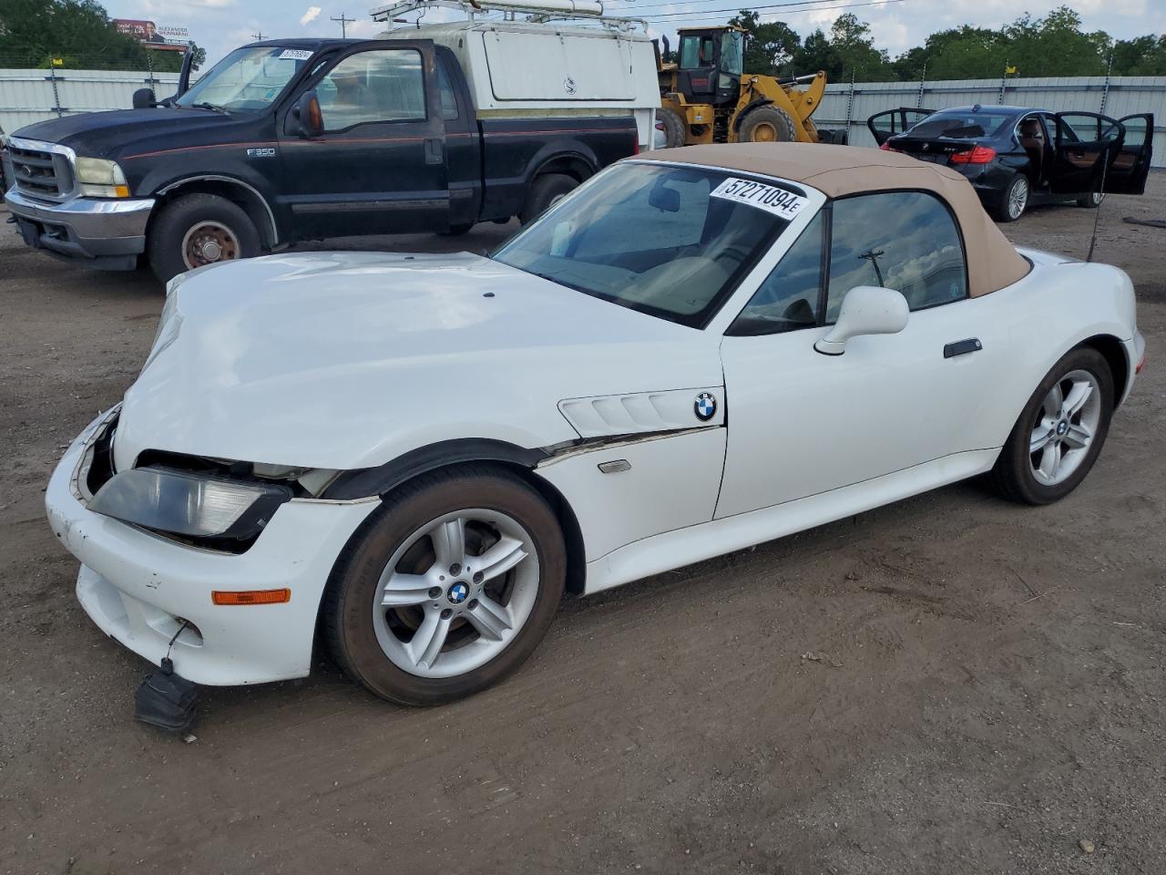 2000 BMW Z3 2.3 VIN: WBACH9343YLM91843 Lot: 57271094
