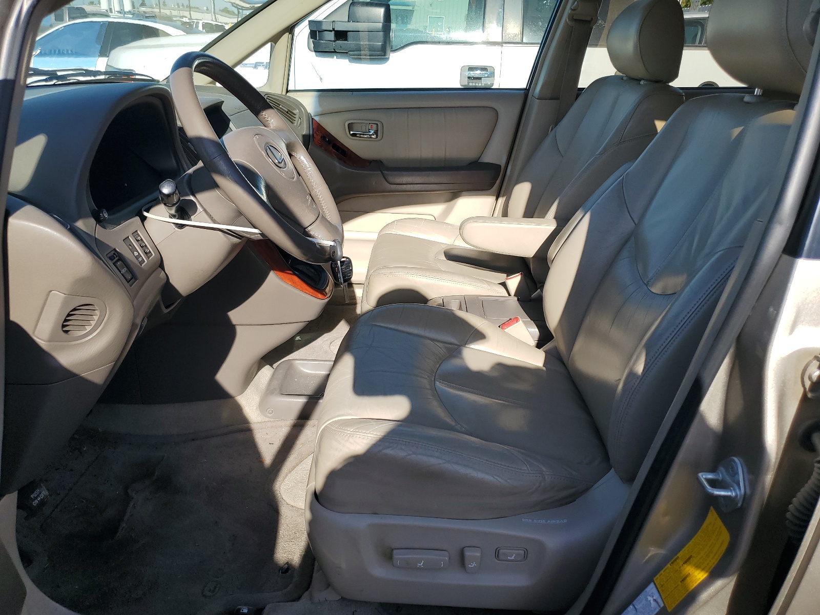 JTJGF10U210099327 2001 Lexus Rx 300