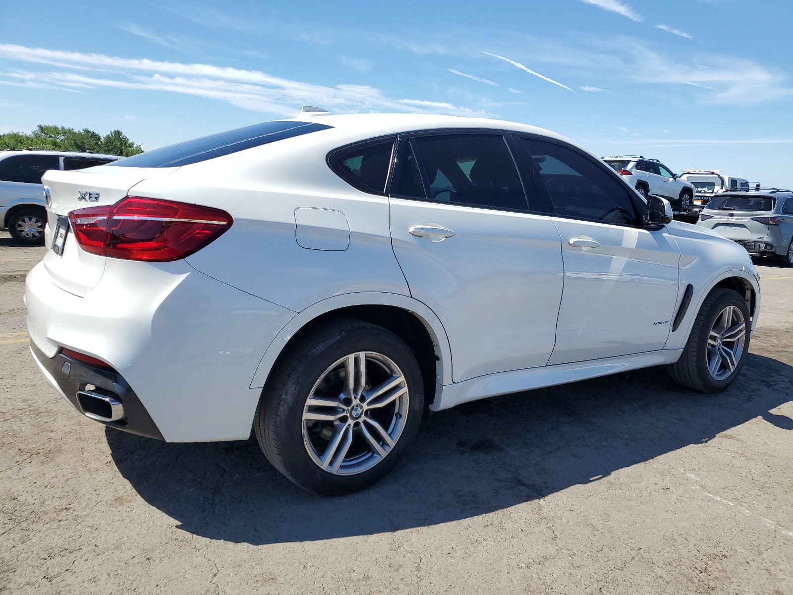 2018 BMW X6 xDrive35I vin: 5UXKU2C56J0X50485