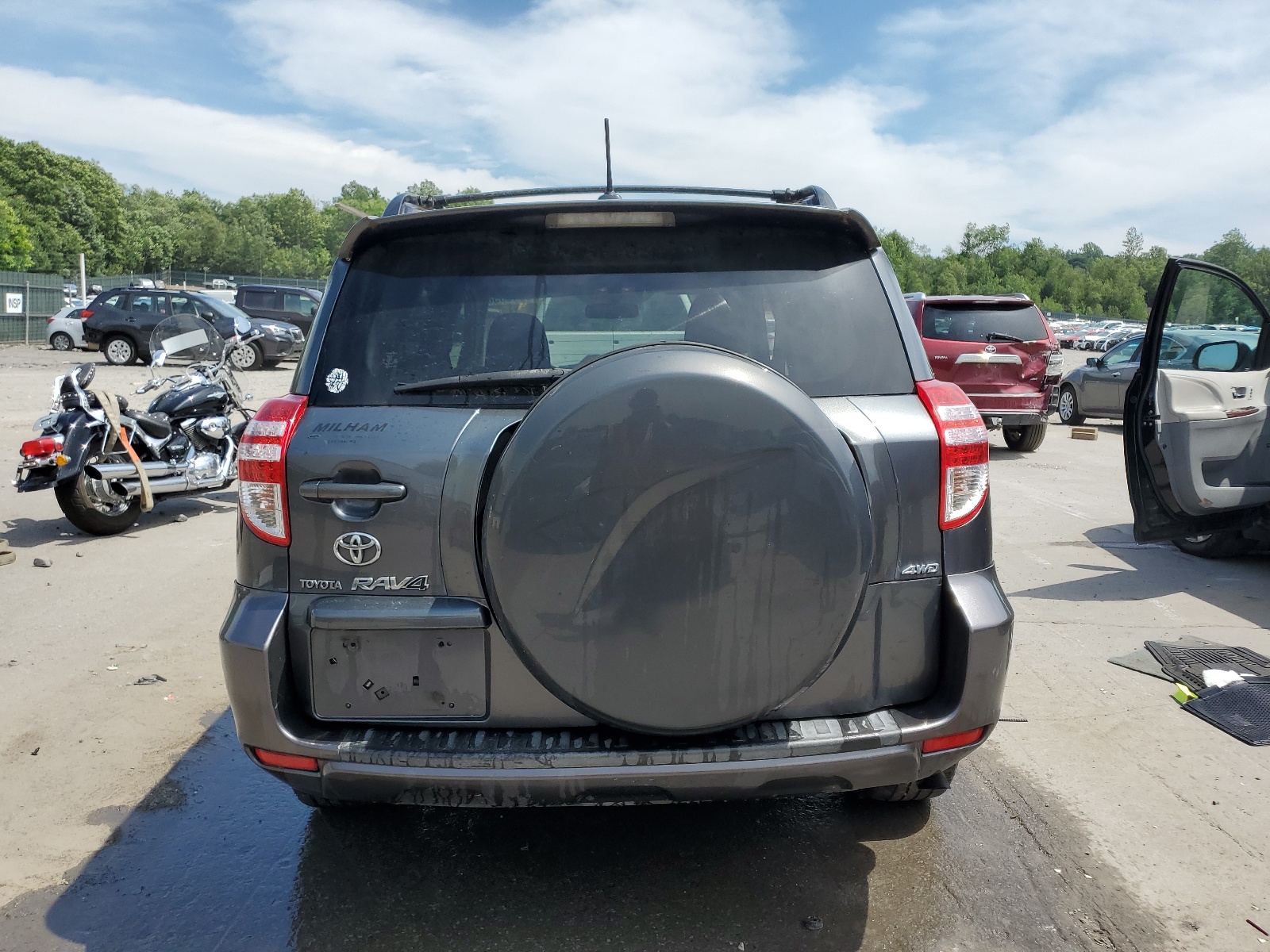 JTMBF32V895013676 2009 Toyota Rav4 Sport