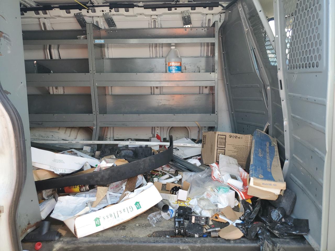 2015 Chevrolet Express G2500 VIN: 1GCWGFCF4F1273101 Lot: 64053004