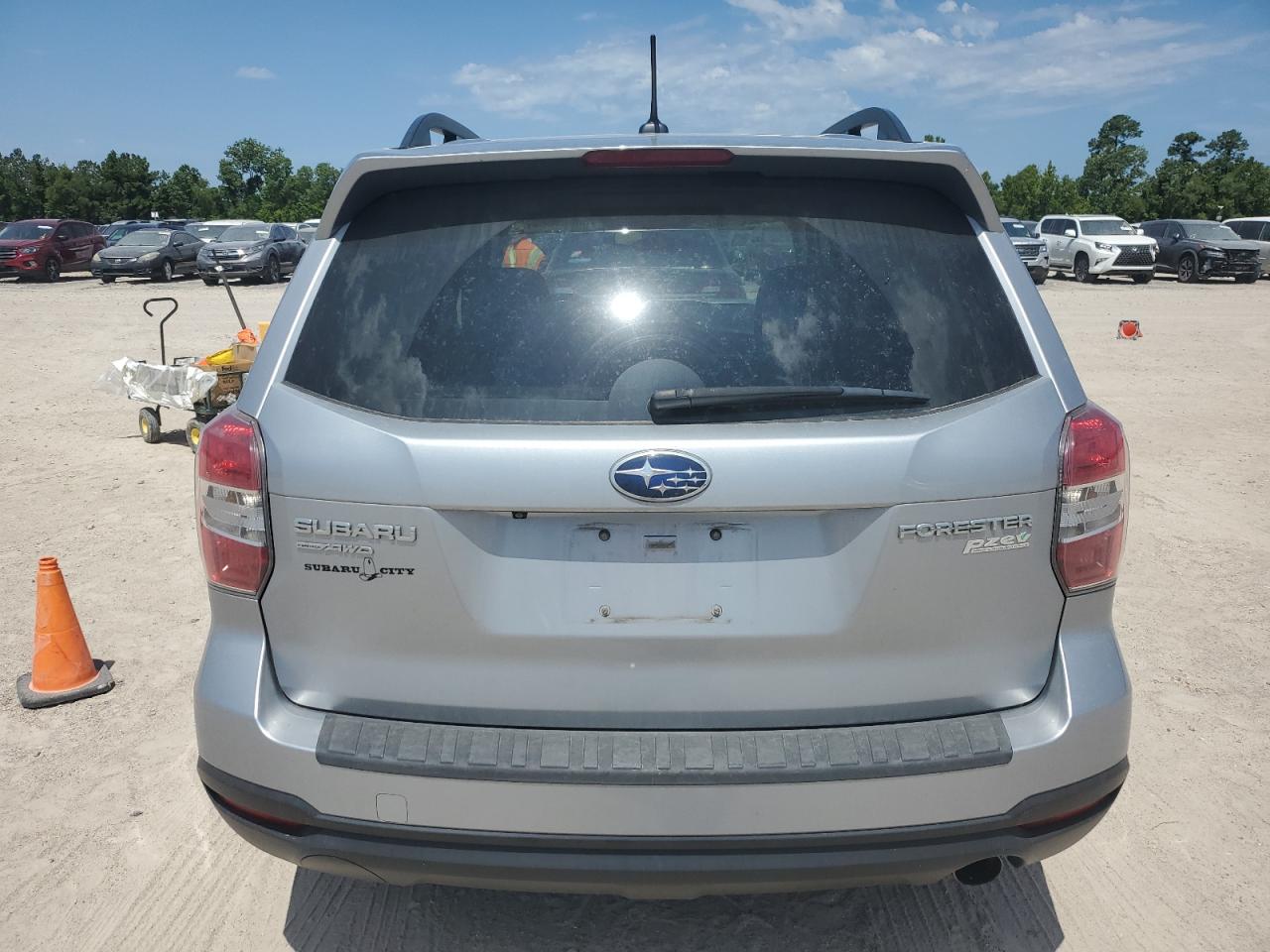 2015 Subaru Forester 2.5I Touring VIN: JF2SJAUC7FH516626 Lot: 60954064