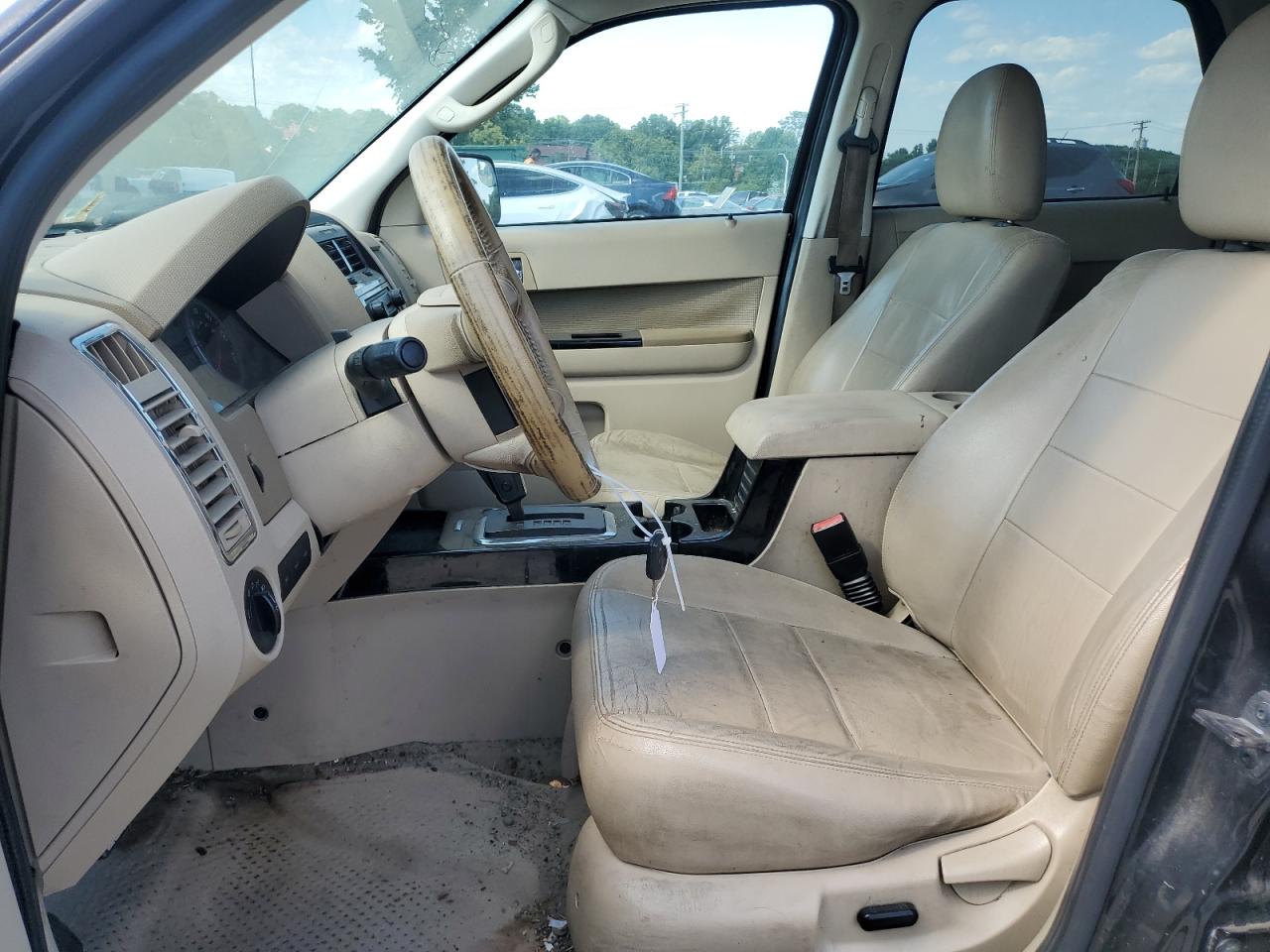 2011 Ford Escape Limited VIN: 1FMCU0E70BKA74951 Lot: 59060354