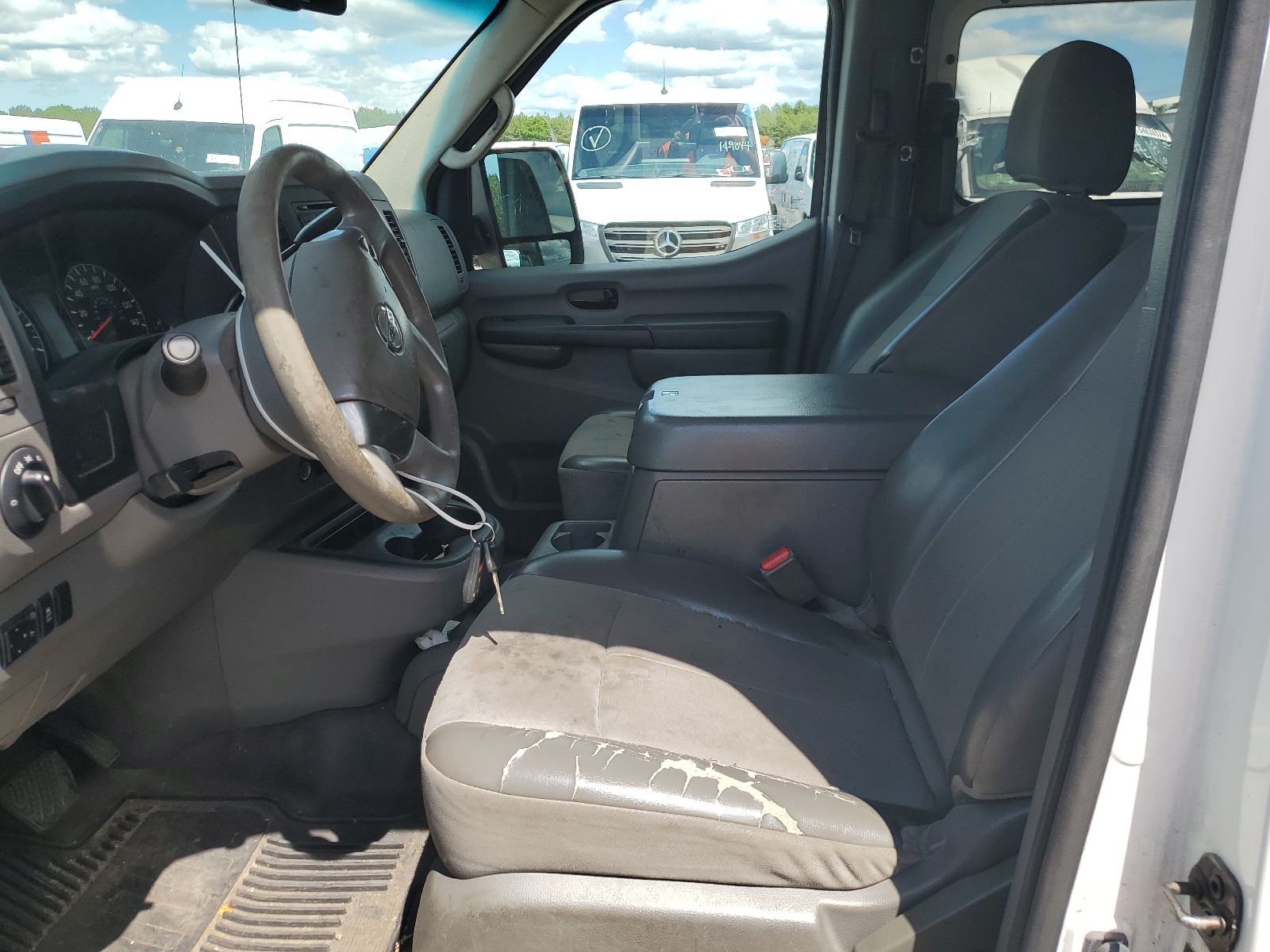 1N6AF0KY9DN112565 2013 Nissan Nv 2500