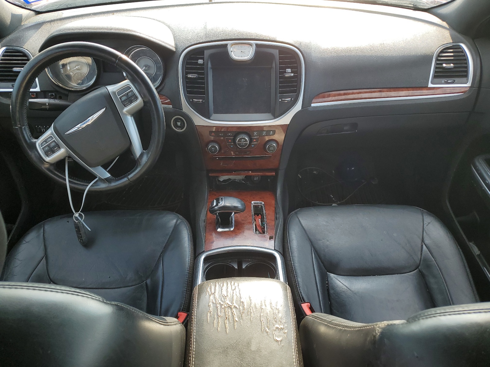 2C3CCAAG4DH735737 2013 Chrysler 300