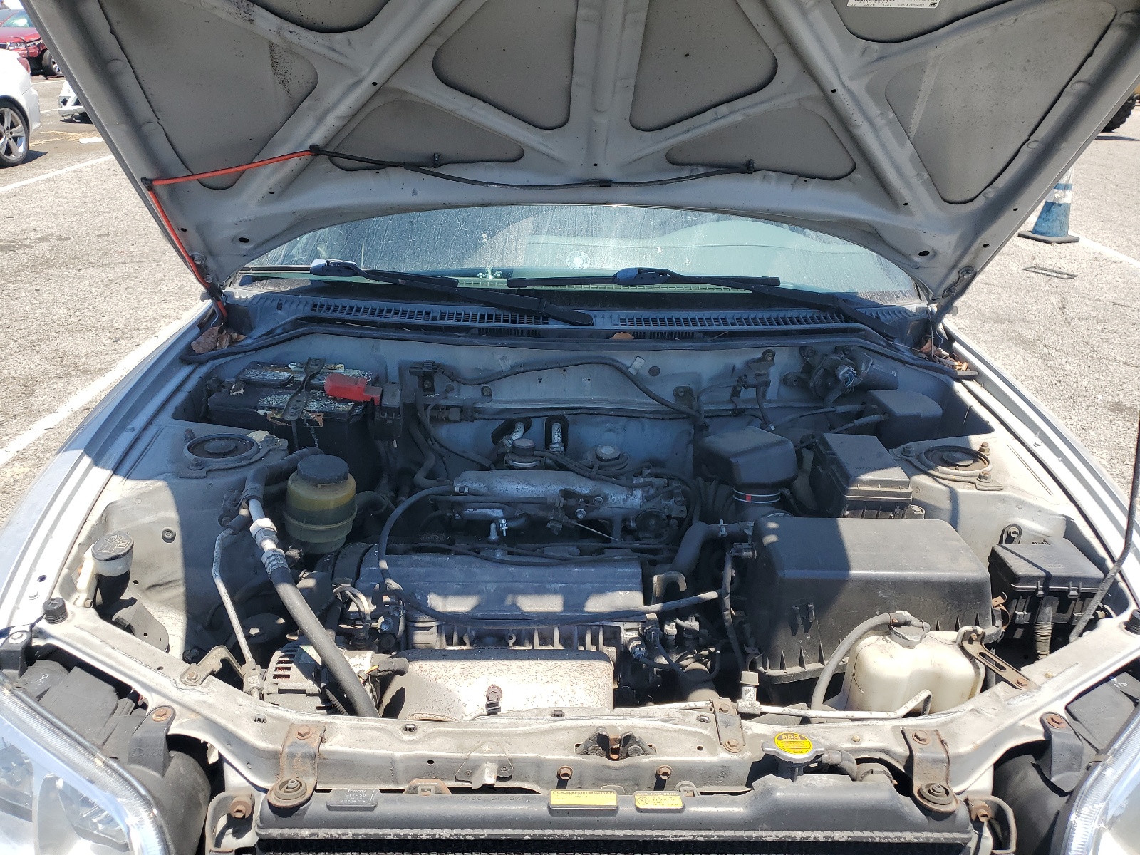 JT3GP10V2W7041231 1998 Toyota Rav4