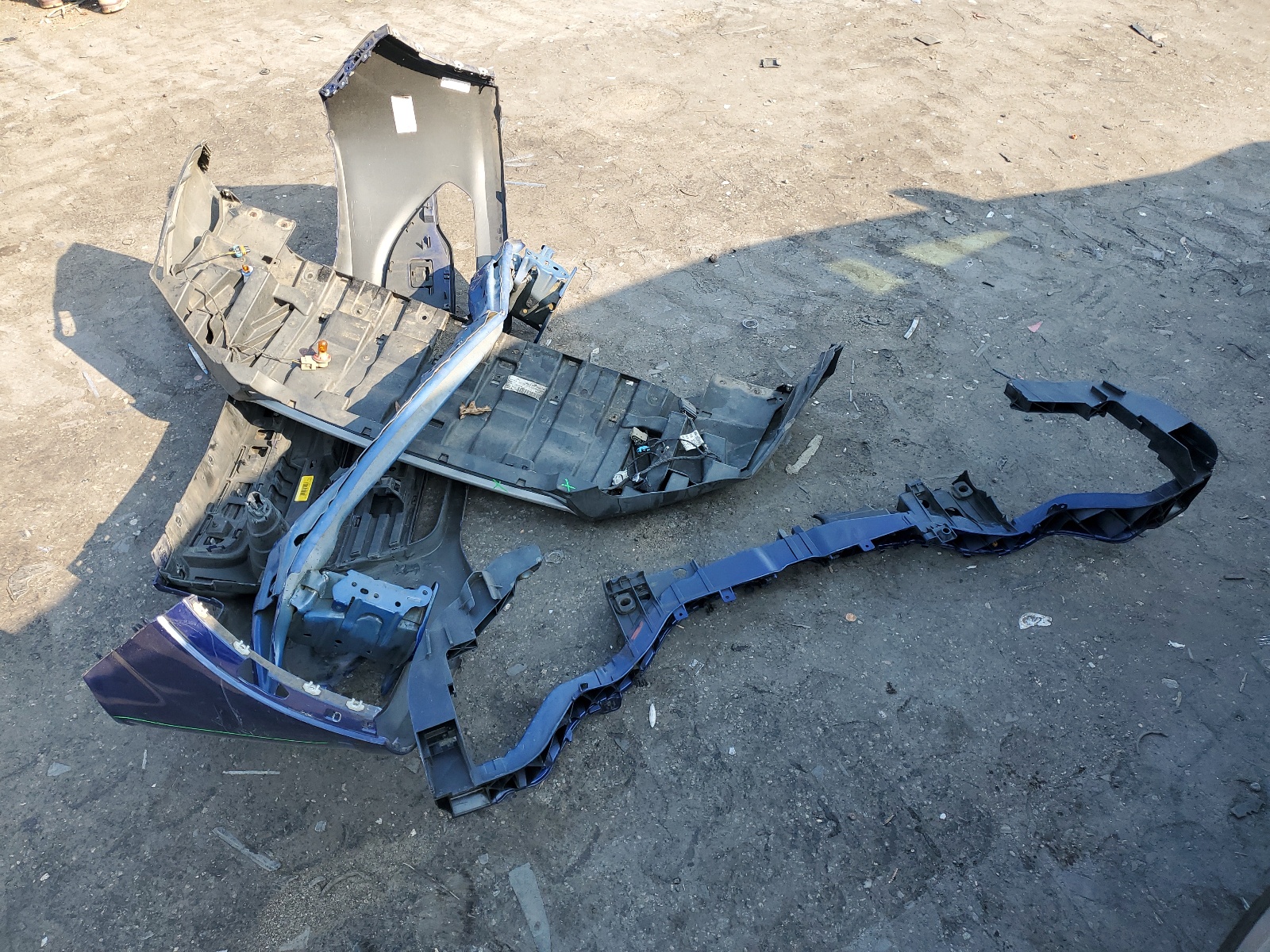 1FMCU9JX0GUB12166 2016 Ford Escape Titanium