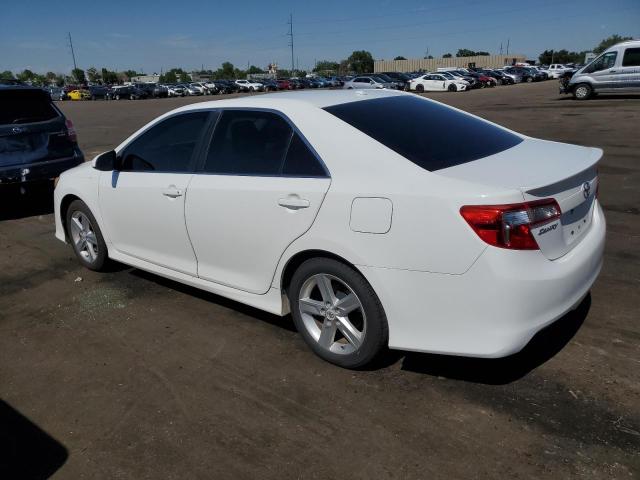  TOYOTA CAMRY 2012 Белый