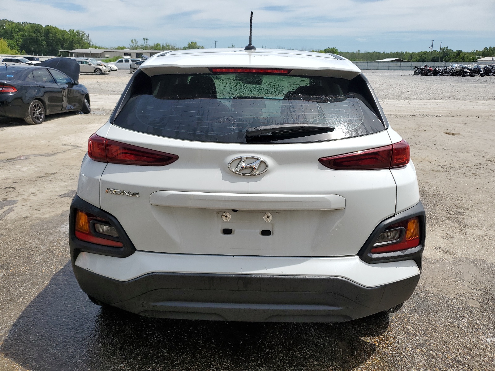 KM8K12AA3LU415590 2020 Hyundai Kona Se