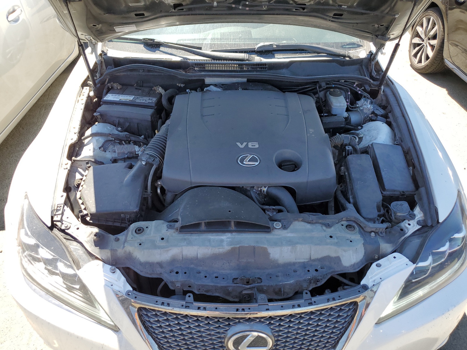 JTHBF5C21B2100776 2011 Lexus Is 250