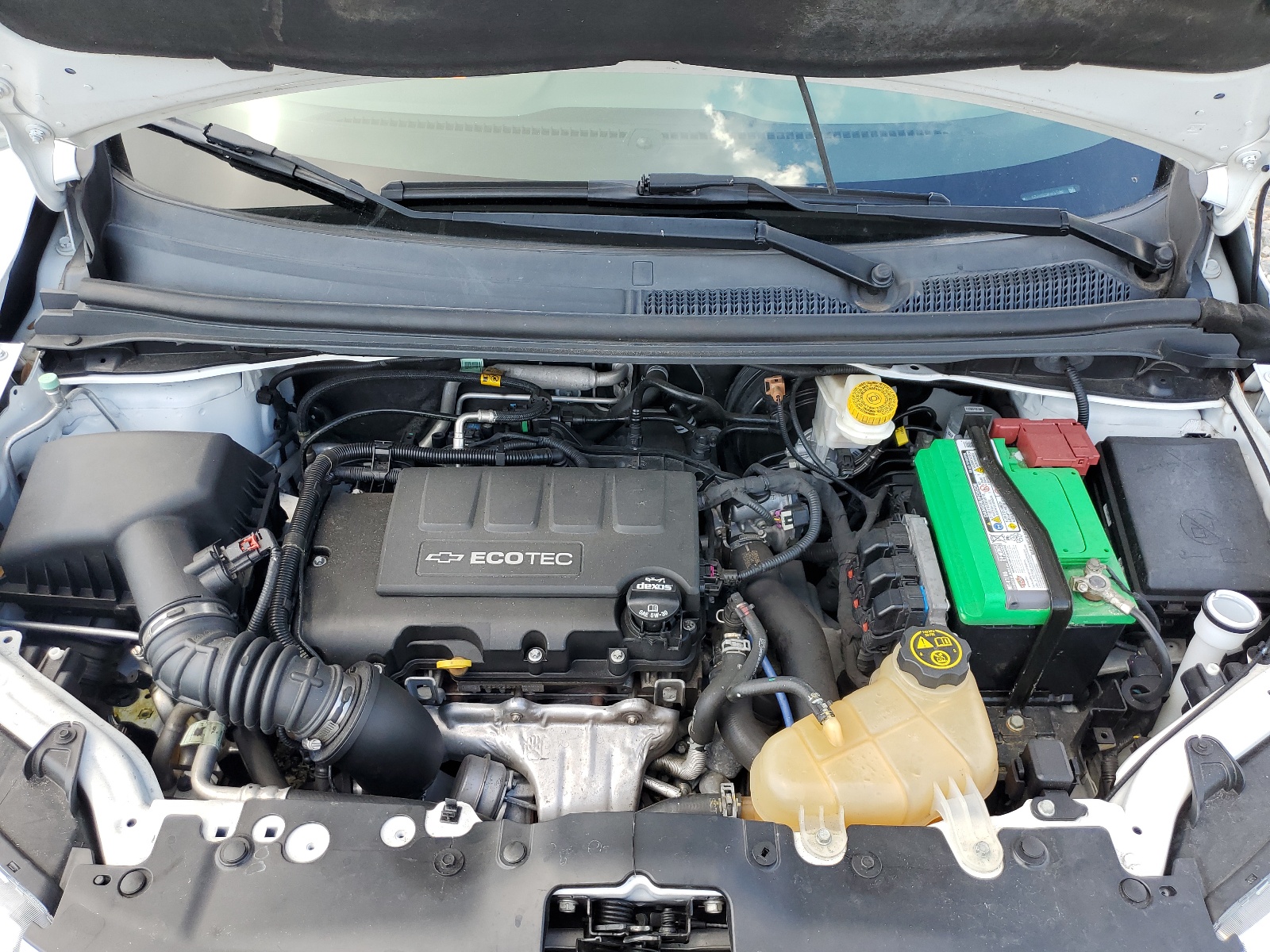 1G1JB5SB8K4137086 2019 Chevrolet Sonic Ls