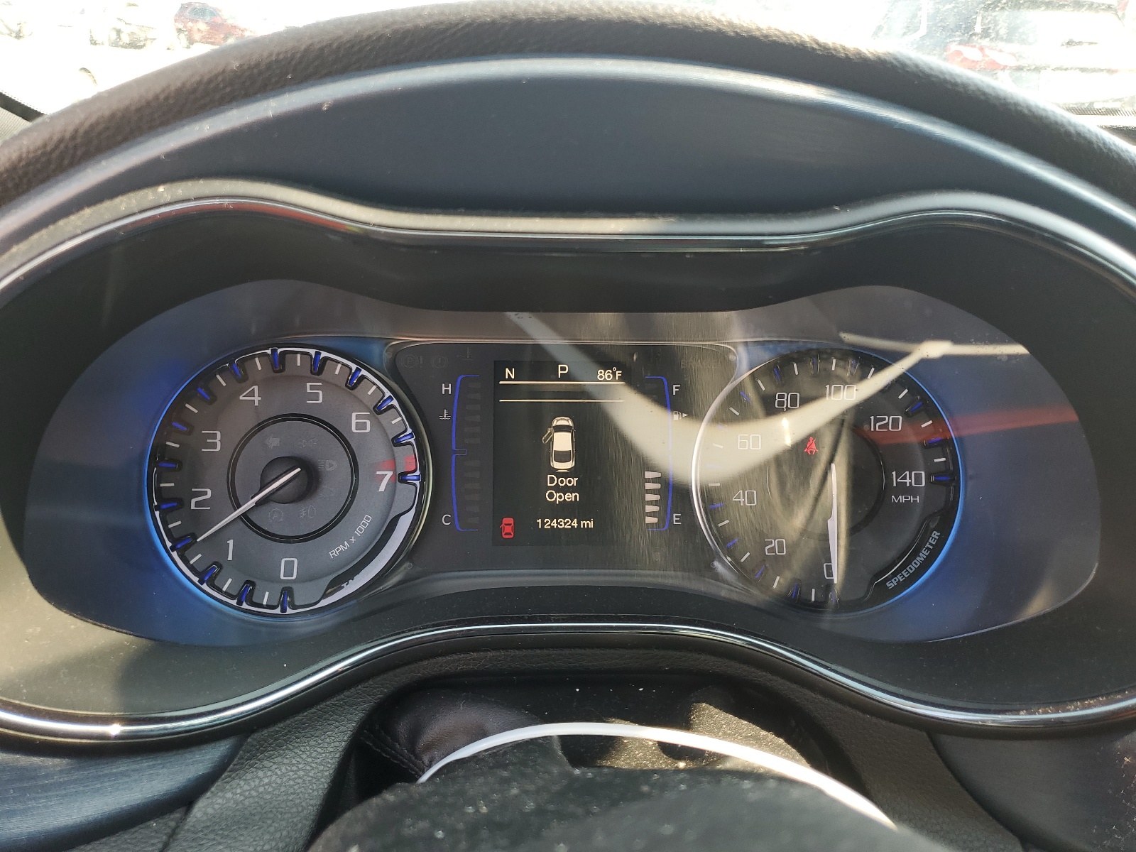 1C3CCCDG3FN627899 2015 Chrysler 200 S