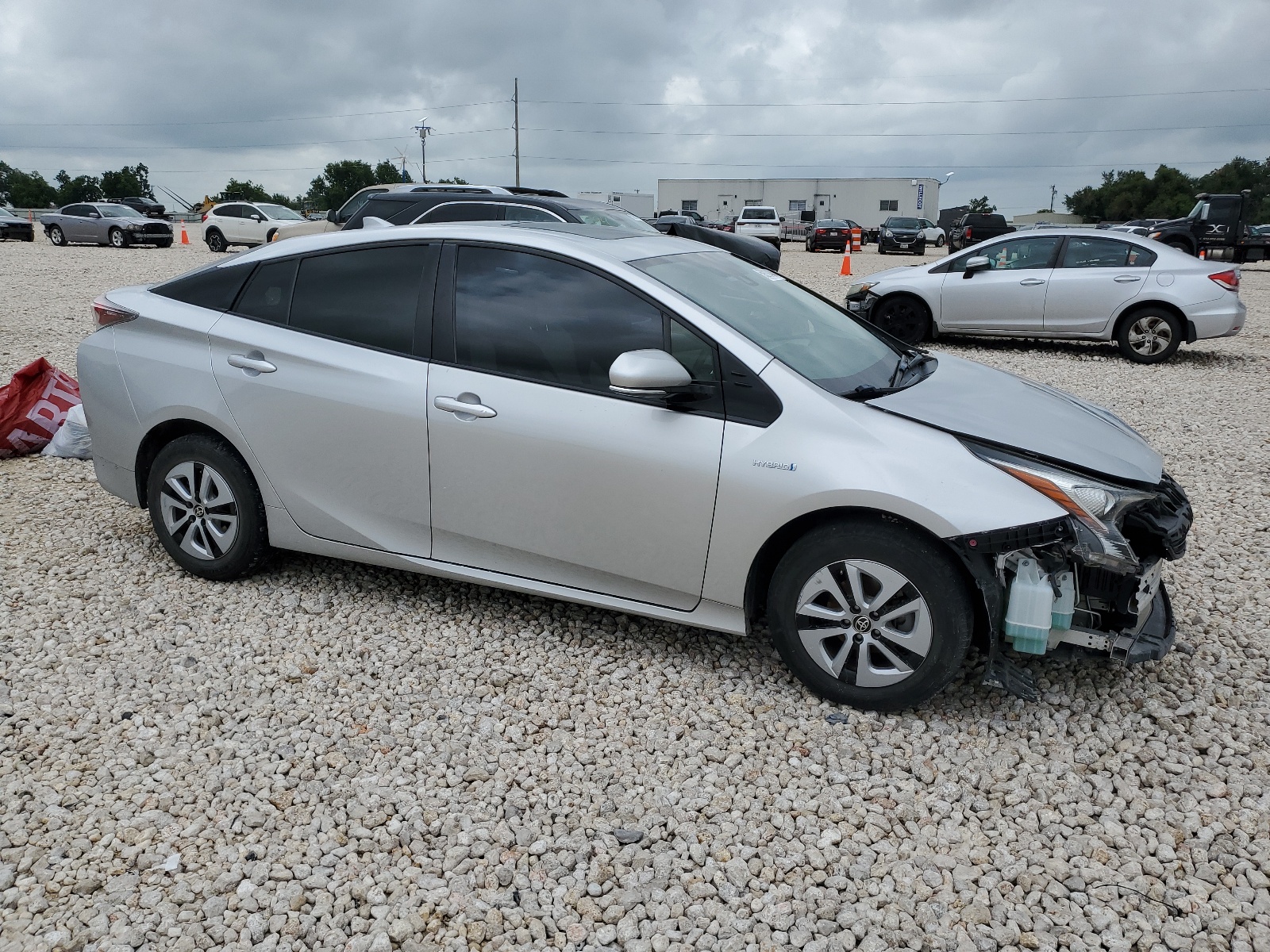 JTDKARFUXG3527511 2016 Toyota Prius