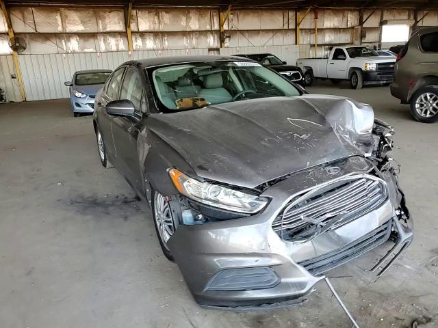 2013 Ford Fusion S VIN: 3FA6P0G76DR179942 Lot: 58865574