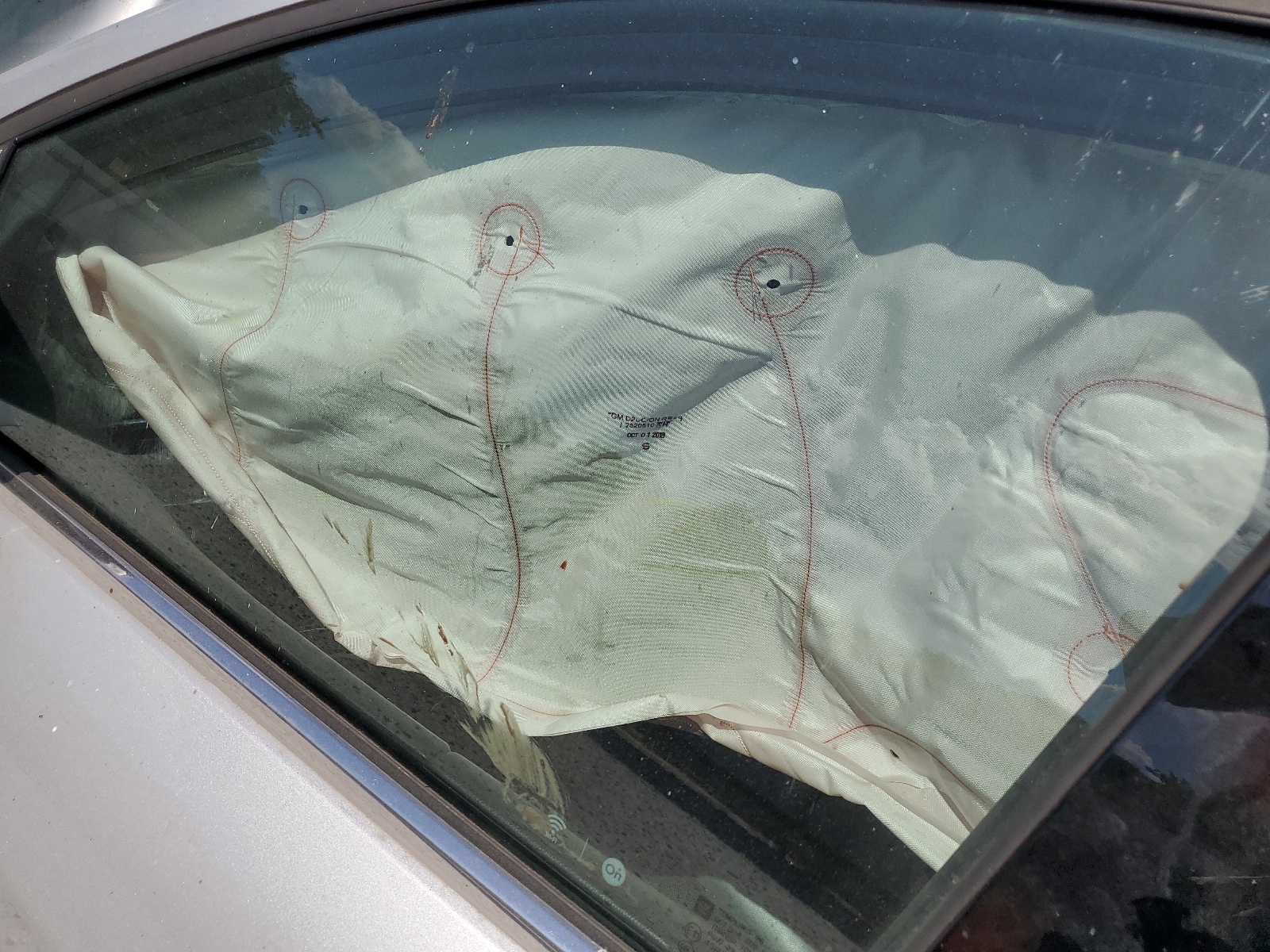 2GNAXPEX8K6165696 2019 Chevrolet Equinox Premier