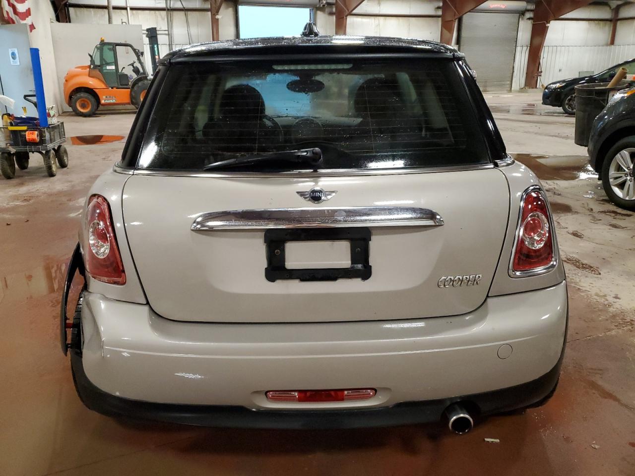 2013 Mini Cooper VIN: WMWSU3C56DT371932 Lot: 60157694