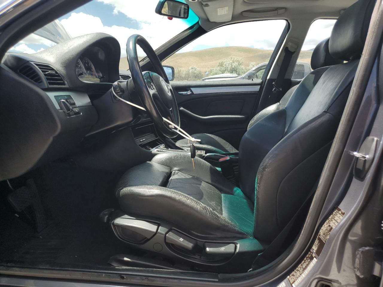 2001 BMW 330 I VIN: WBAAV53421JS95841 Lot: 60890074