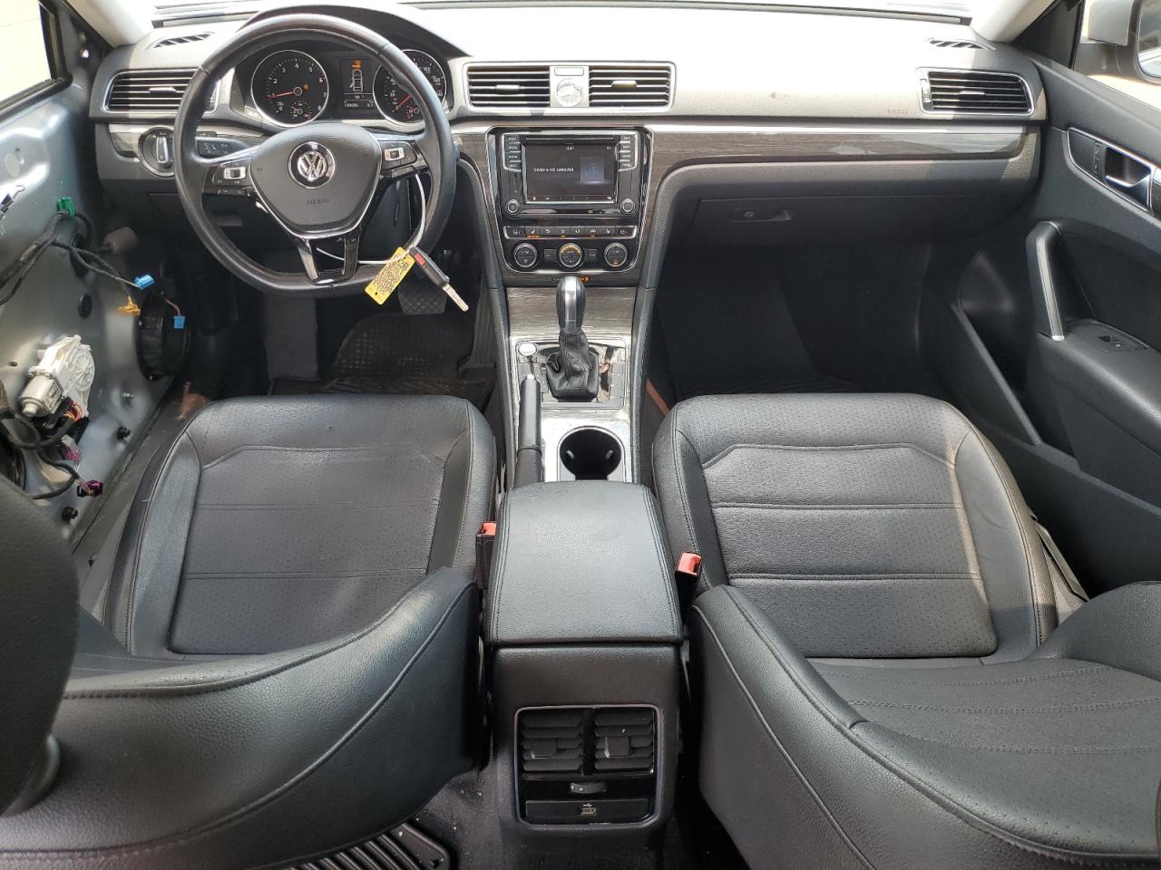 2017 Volkswagen Passat Se VIN: 1VWBT7A38HC036009 Lot: 58411354