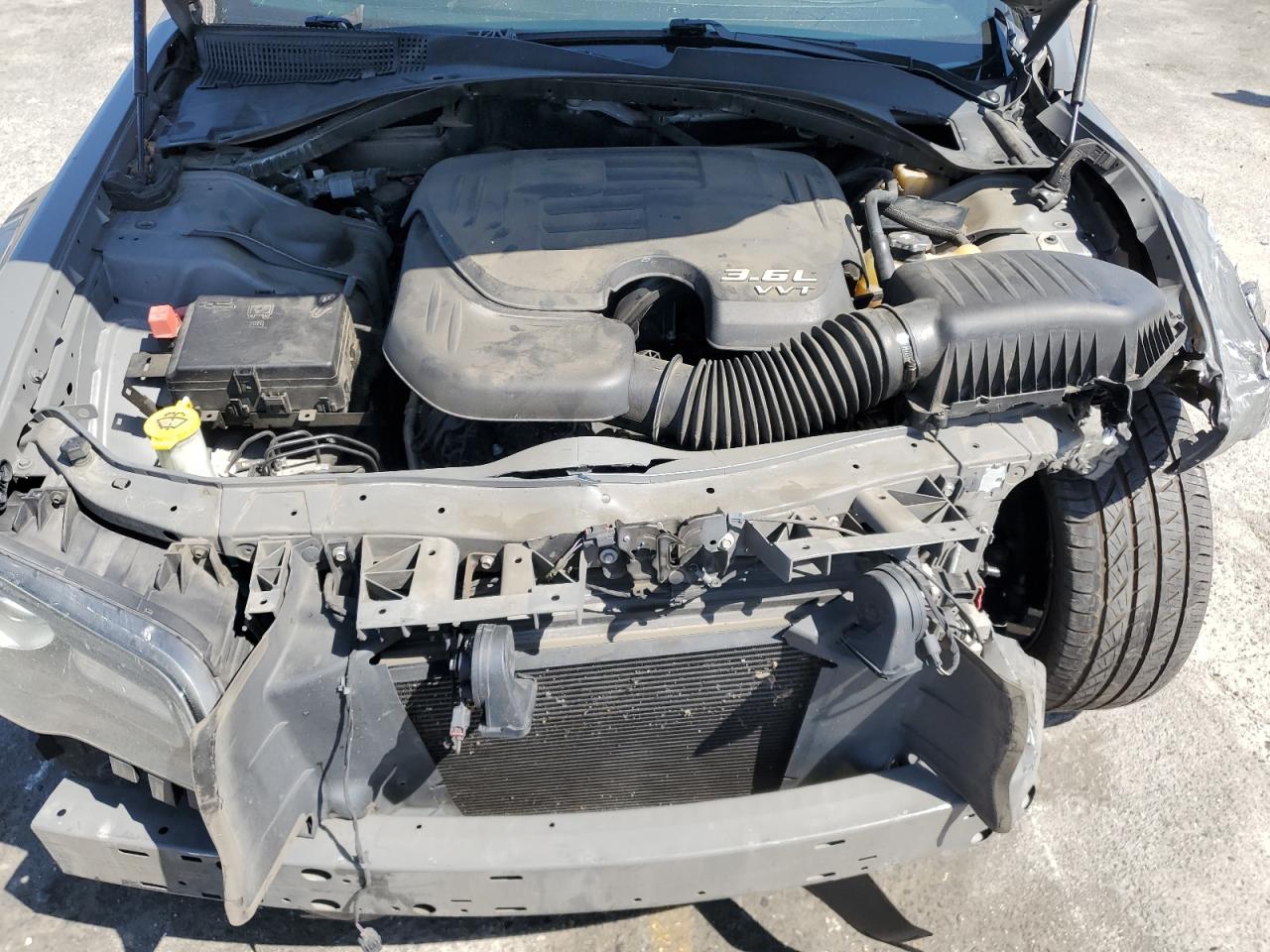 2019 Chrysler 300 S VIN: 2C3CCABG0KH561404 Lot: 59568804