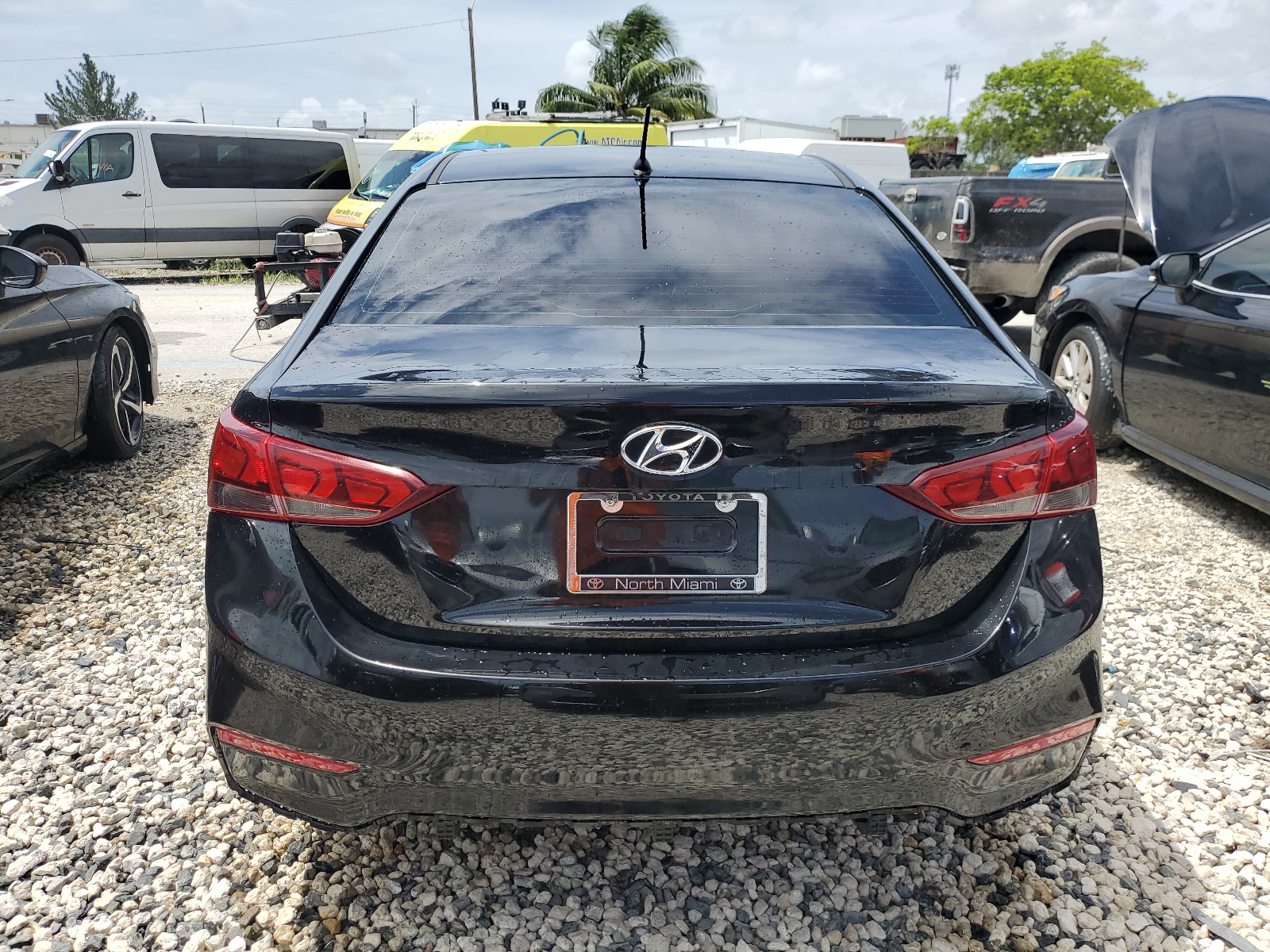 3KPC24A68ME137282 2021 Hyundai Accent Se